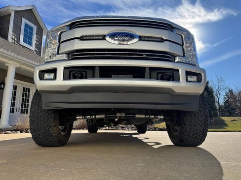 Used 2018 Ford F250 Lariat w/ Lariat Value Package image 30