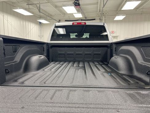 New 2026 RAM 2500 Big Horn AWD/4WD image 24