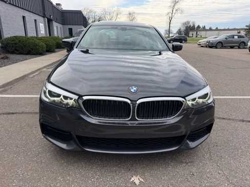 Used 2020 BMW 540i xDrive w/ M Sport Package image 4