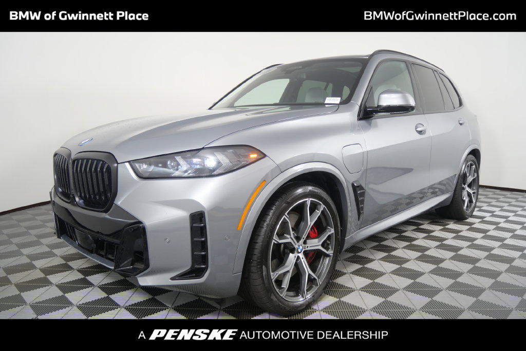 Certified 2026 BMW X5 xDrive50e w/ M Sport Package AWD/4WD image 1