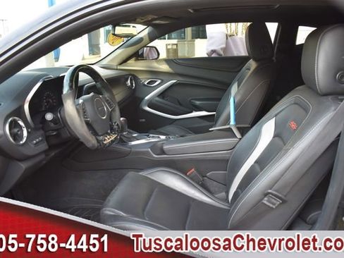 Used 2018 Chevrolet Camaro SS image 20