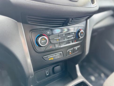 Used 2017 Ford Escape SE w/ SE Cold Weather Package image 36