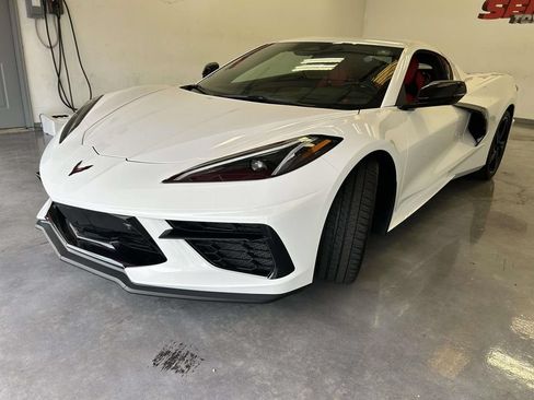 Used 2024 Chevrolet Corvette Stingray Preferred Cpe w/ 2LT RWD image 8