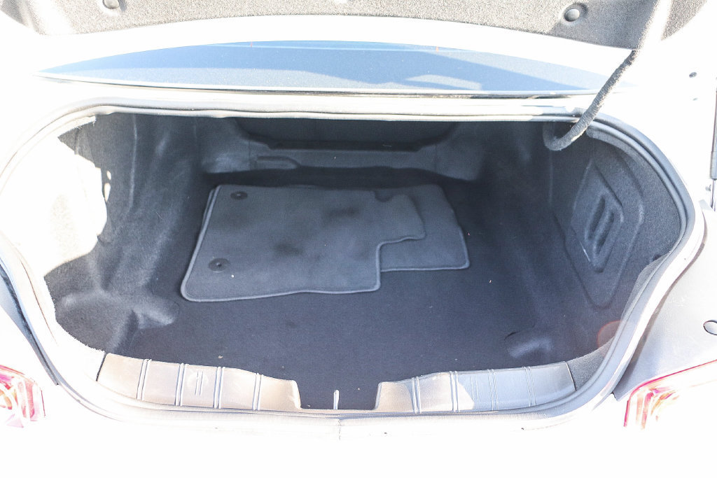 Used 2024 Chevrolet Camaro LT RWD image 28