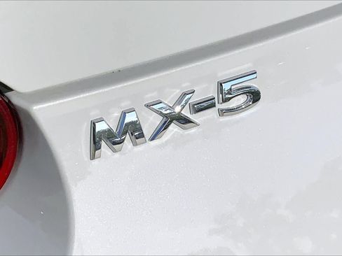 New 2026 MAZDA MX-5 Miata RF Grand Touring RWD image 15