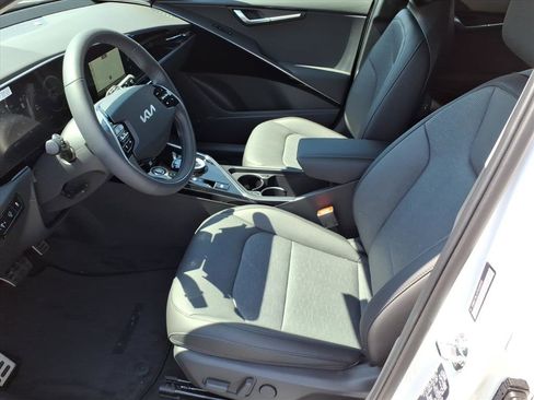 New 2026 Kia Niro Wave w/ Wave Preserve Package image 10