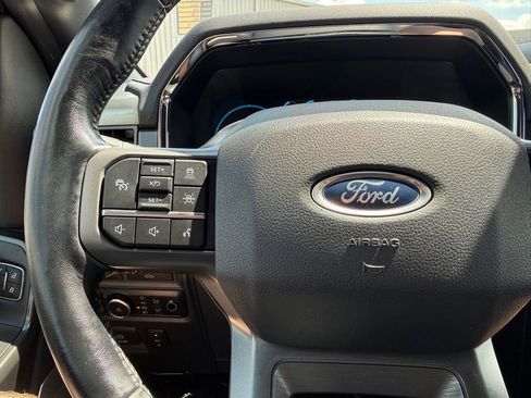 Used 2022 Ford F150 Lariat w/ Equipment Group 502A High AWD/4WD image 27