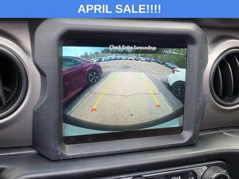 Used 2020 Jeep Wrangler Unlimited Sport S w/ Sun And Sound Package image 19