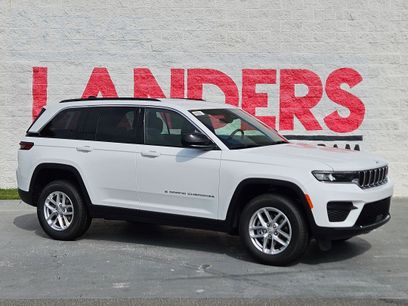 New 2026 Jeep Grand Cherokee Laredo
