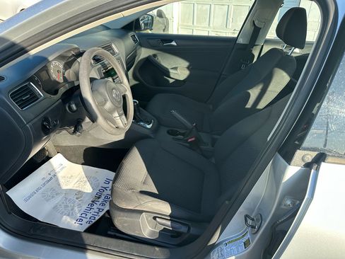 Used 2012 Volkswagen Jetta S image 14