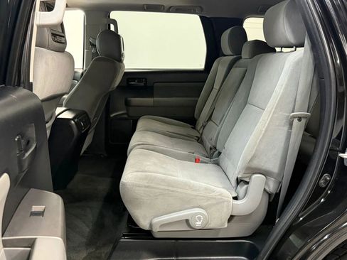 Used 2013 Toyota Sequoia SR5 image 20
