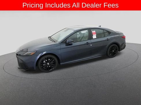 New 2026 Toyota Camry SE FWD image 2