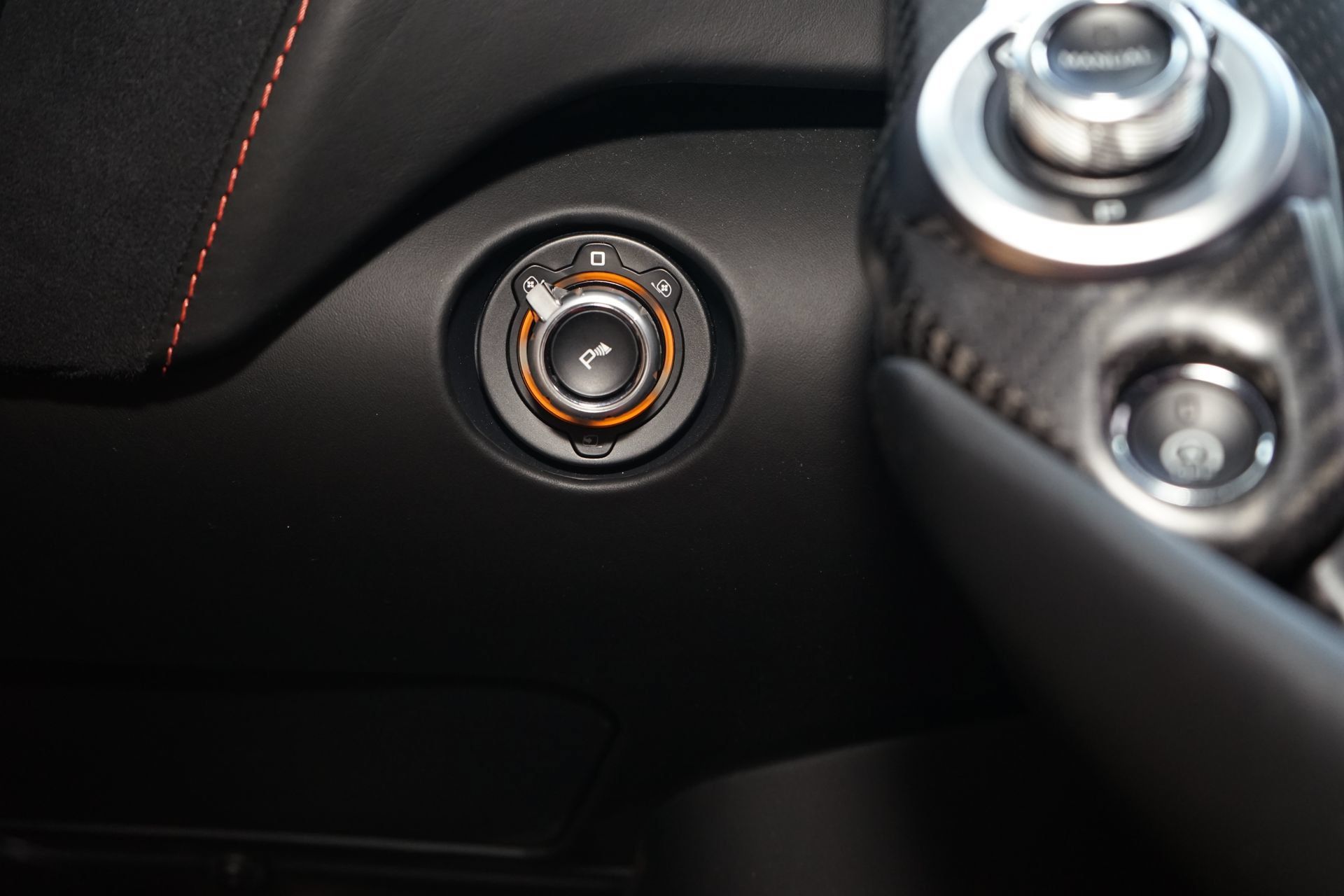 Used 2018 McLaren 720S Performance RWD image 37