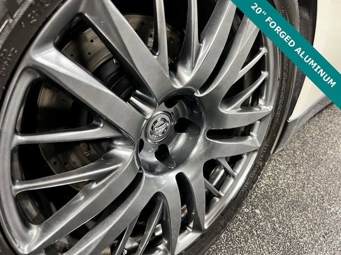 Used 2017 Nissan GT-R Premium image 23