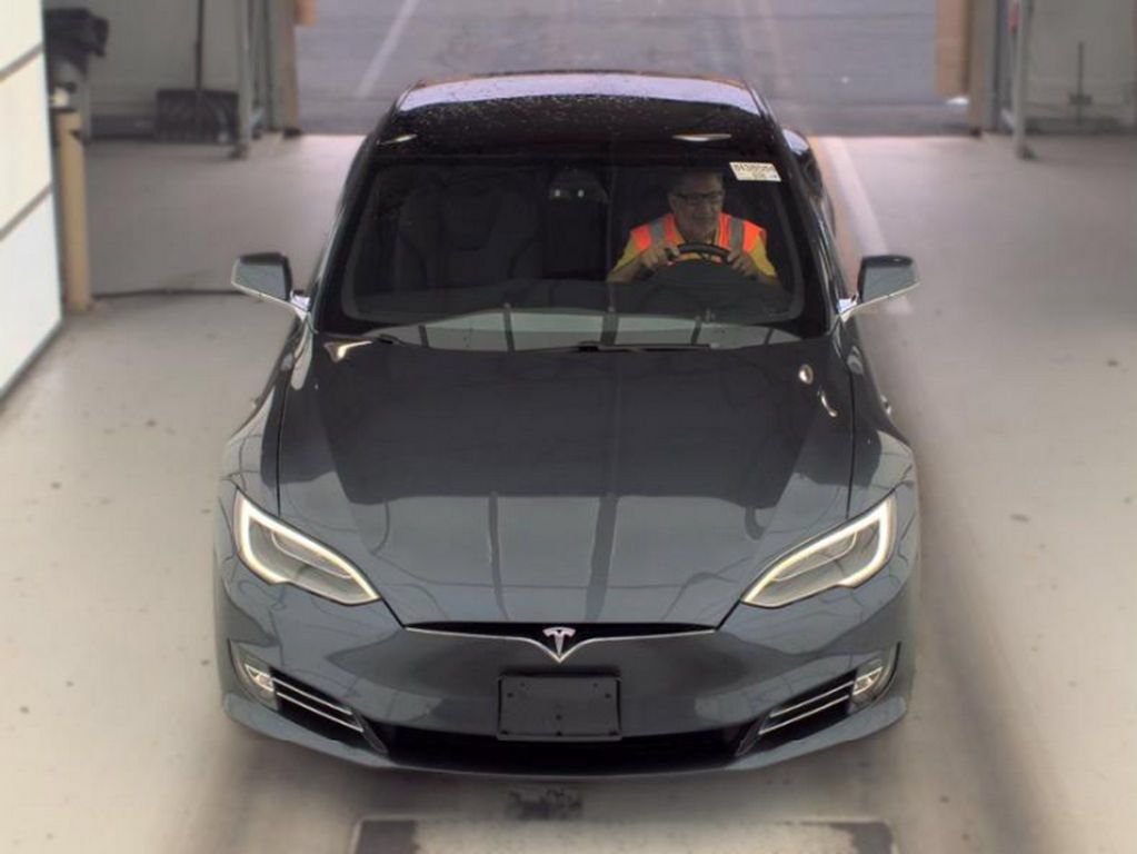 Used 2021 Tesla Model S Long Range AWD/4WD image 3