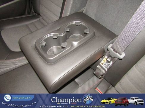 Used 2015 GMC Canyon SLE w/ All-Terrain Package image 19