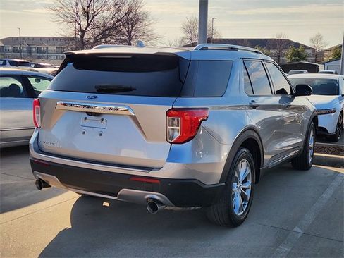 Used 2020 Ford Explorer Limited image 4