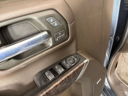 Used 2019 GMC Sierra 1500 Denali w/ Denali Ultimate Package AWD/4WD image 19