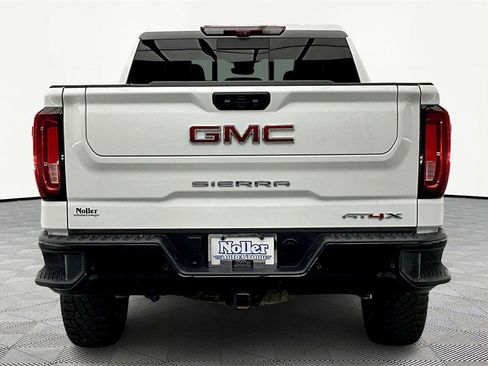 Used 2023 GMC Sierra 1500 AT4X image 4