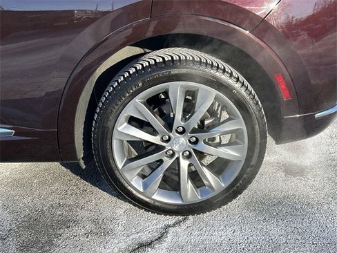 Used 2021 Buick Envision Avenir image 11