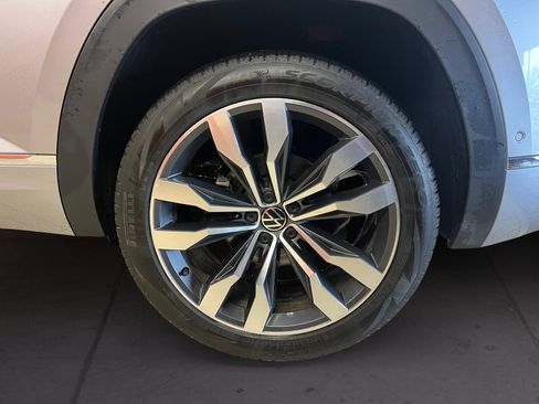 Used 2023 Volkswagen Atlas Cross Sport SEL Premium R-Line image 15