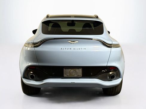 Used 2023 Aston Martin DBX AWD/4WD image 4