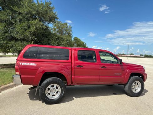 Used 2005 Toyota Tacoma PreRunner RWD image 50
