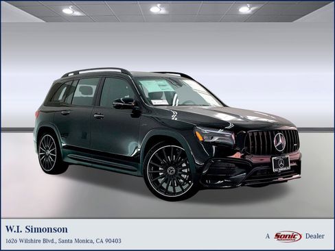New 2025 Mercedes-Benz GLB 35 AMG 4MATIC image 1