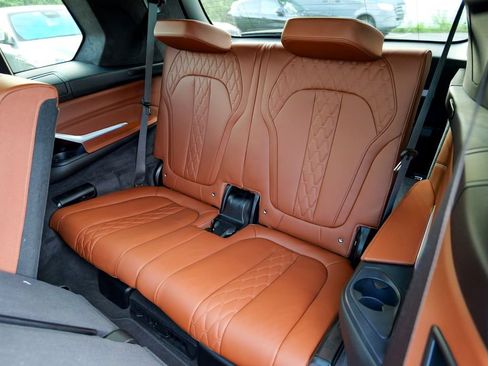Used 2024 BMW X7 M60i w/ Executive Package AWD/4WD image 30
