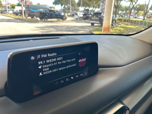 Used 2018 MAZDA CX-5 Touring w/ Preferred Equipment Package image 7