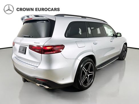 Certified 2026 Mercedes-Benz GLS 450 4MATIC image 7
