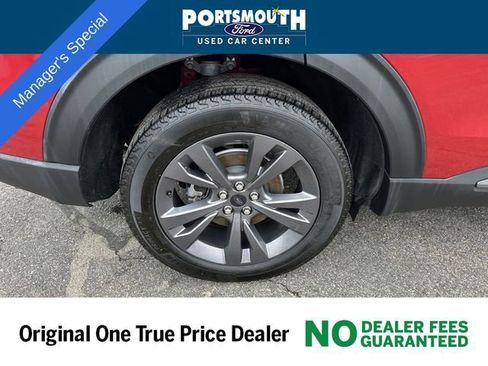 Used 2022 Ford Explorer XLT w/ Equipment Group 202A image 37