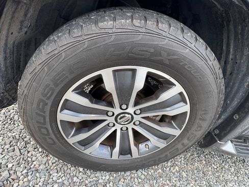 Used 2020 Nissan Armada SL RWD image 32