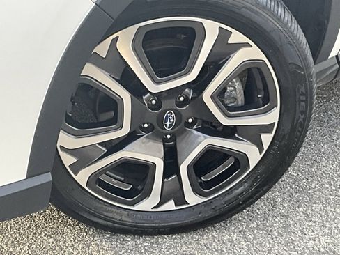 Certified 2023 Subaru Ascent Touring image 4