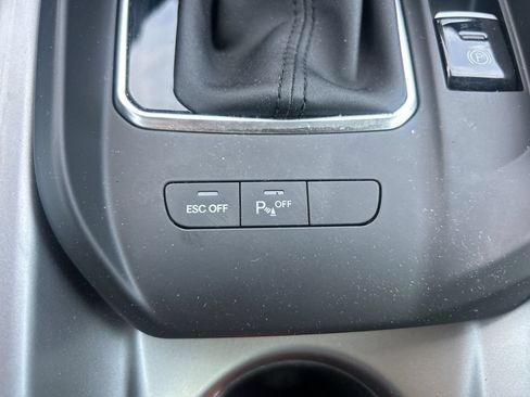 Used 2024 Dodge Hornet R/T w/ R/T Blacktop Package AWD/4WD image 11
