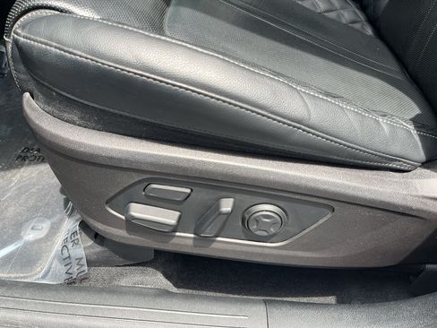 Used 2022 Kia Sorento SX FWD image 32