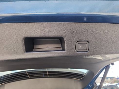 New 2026 Chevrolet Traverse LT w/ Enhanced Driving Package image 16