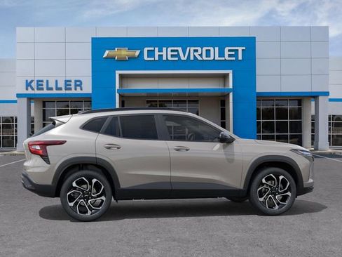 New 2026 Chevrolet Trax RS image 5