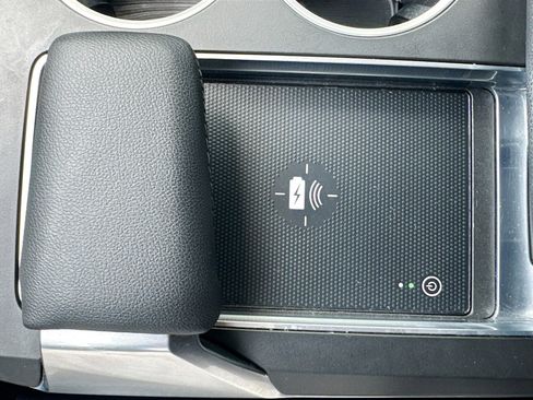 Used 2023 Acura MDX SH-AWD image 27