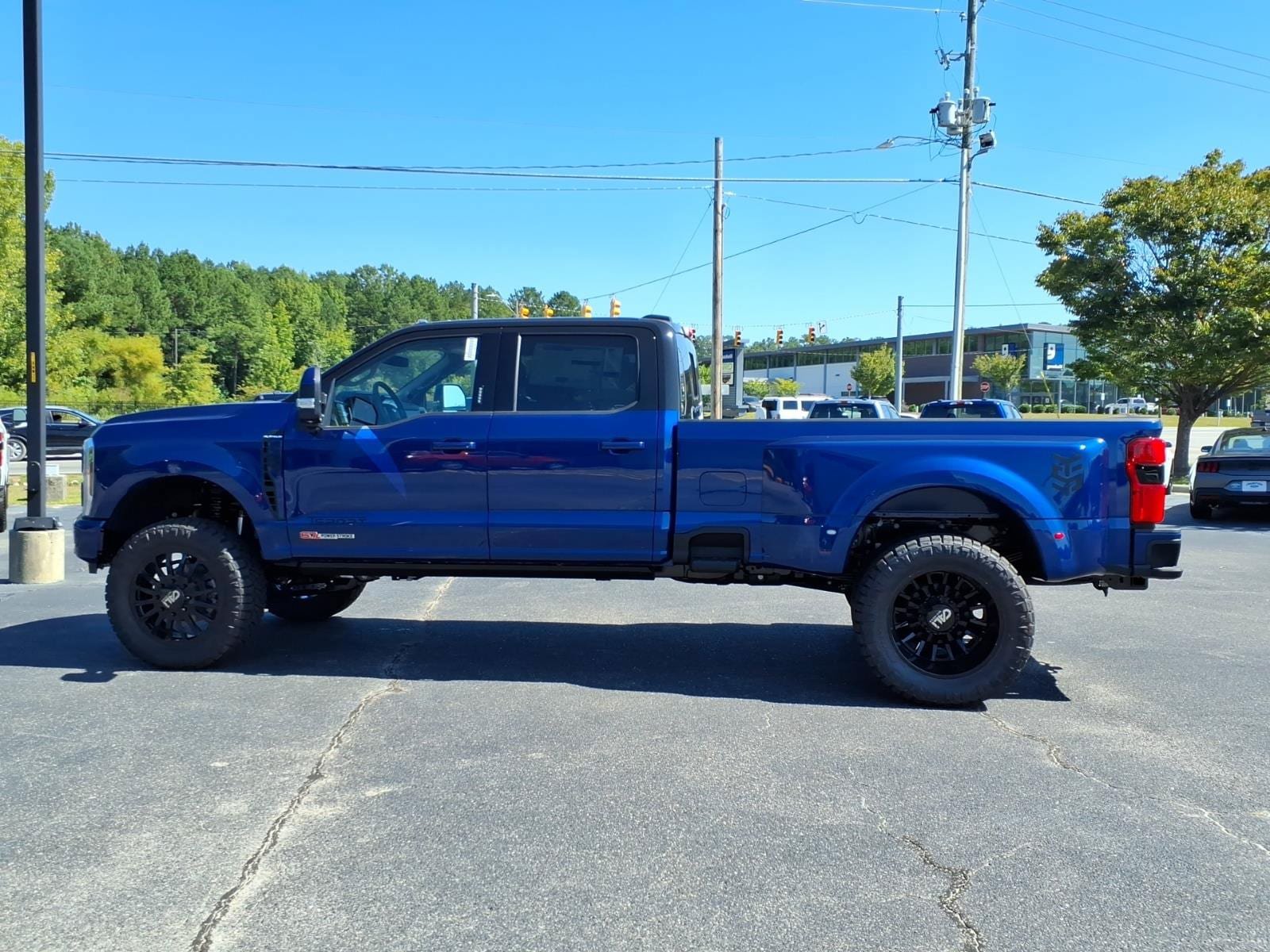 New 2026 Ford F350 Platinum w/ Platinum Plus Package AWD/4WD image 22