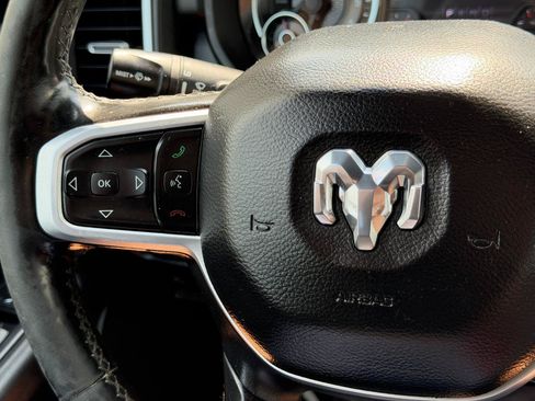 Used 2019 RAM 1500 Big Horn AWD/4WD image 79