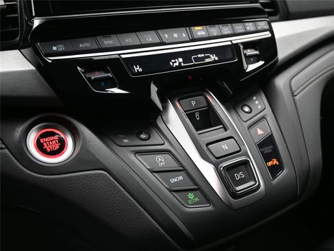 Used 2026 Acura MDX A-Spec image 5