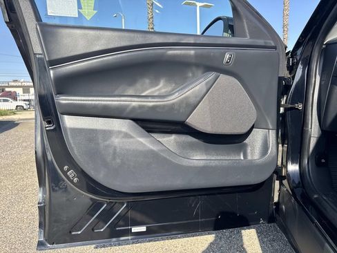 Used 2023 Ford Mustang Mach-E Select image 18