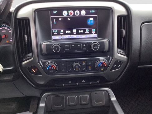 Used 2018 Chevrolet Silverado 1500 LT w/ All Star Edition image 16