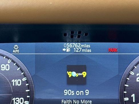 Used 2020 Land Rover Defender 110 X image 26