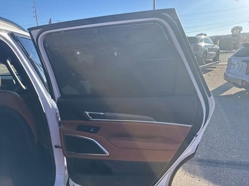 Used 2023 Kia Telluride SX Prestige X-Pro image 12