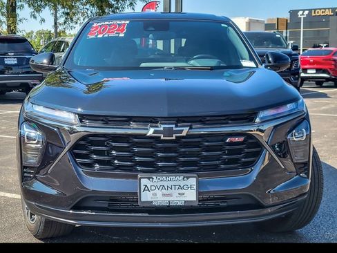 Used 2024 Chevrolet Trax RS w/ Driver Confidence Package FWD image 5