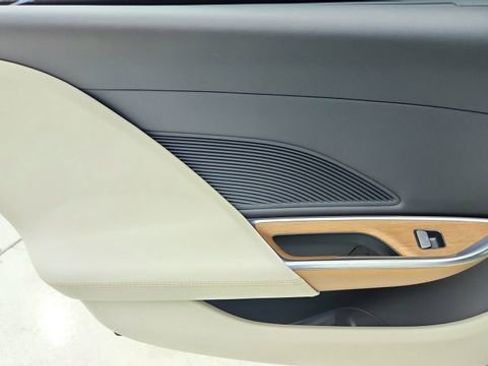 Used 2023 Lucid Air Touring AWD/4WD image 31