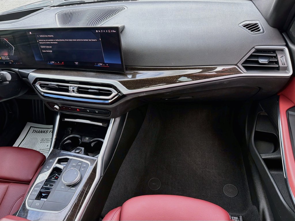 Used 2023 BMW 330i Sedan w/ Premium Package RWD image 17