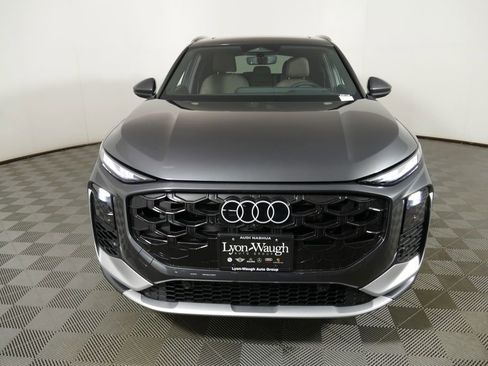 New 2026 Audi Q3 quattro 2.0T AWD/4WD image 24